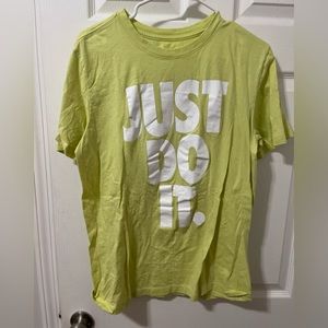 Nike Men’s t-shirt